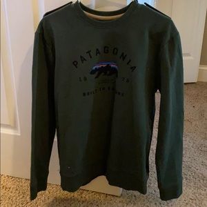 Patagonia sweatshirt